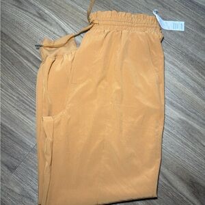 Men's Tan Pants